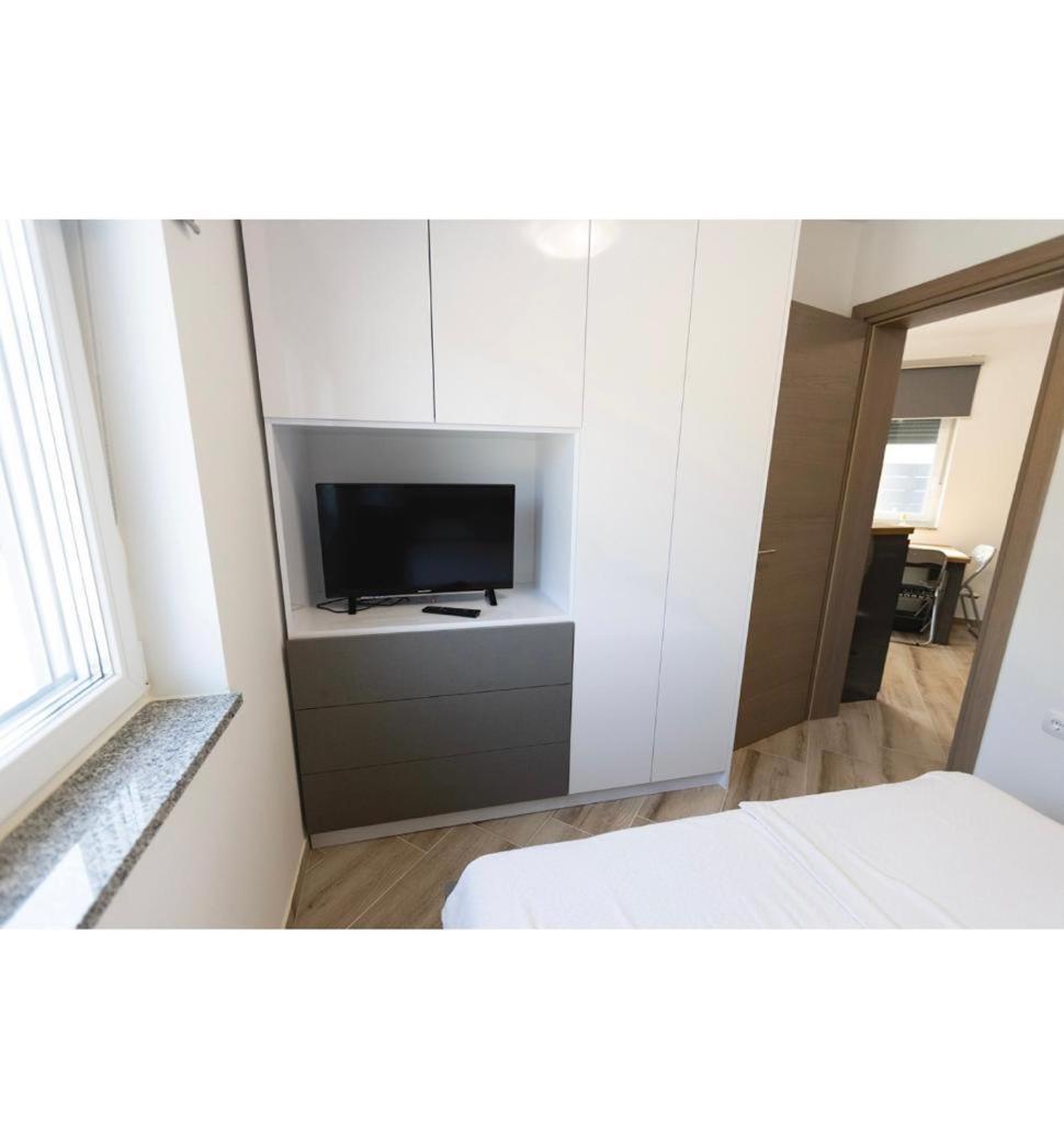שילו Apartmani Jedro מראה חיצוני תמונה
